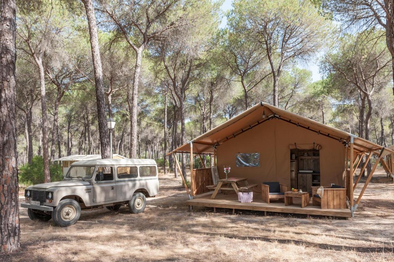 Hotel Camping Doñarrayan Park Hinojos Habitación foto